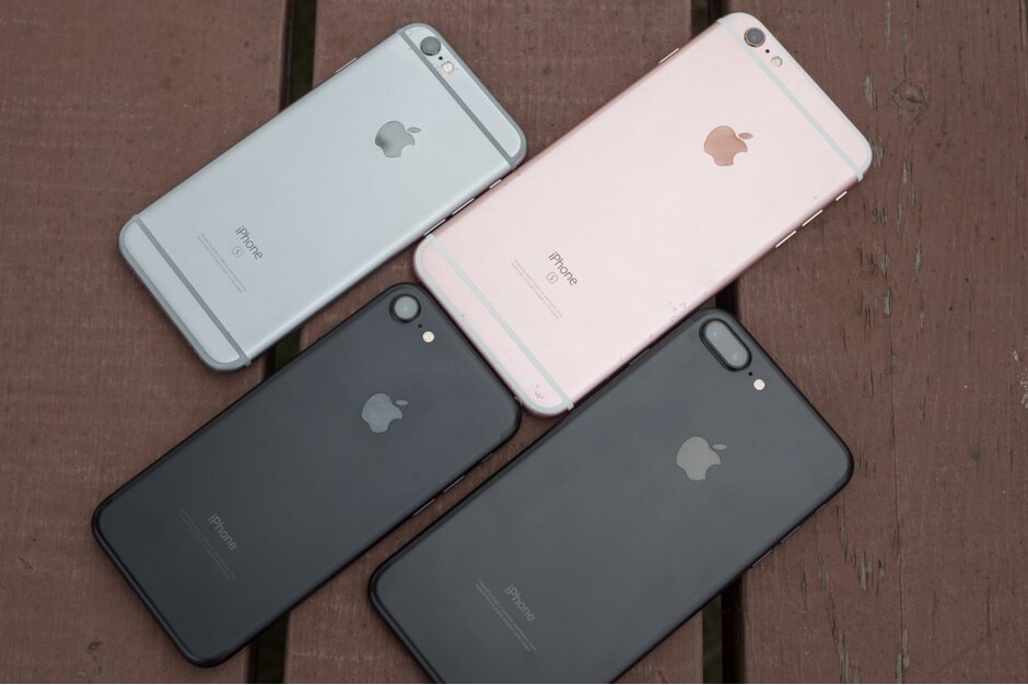 iPhone制造商富士康报告称3月份营收增长60％